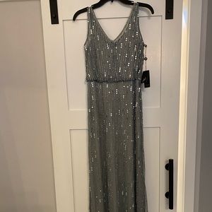 BRAND NEW WITH TAGS Adrianna Papell beaded gown